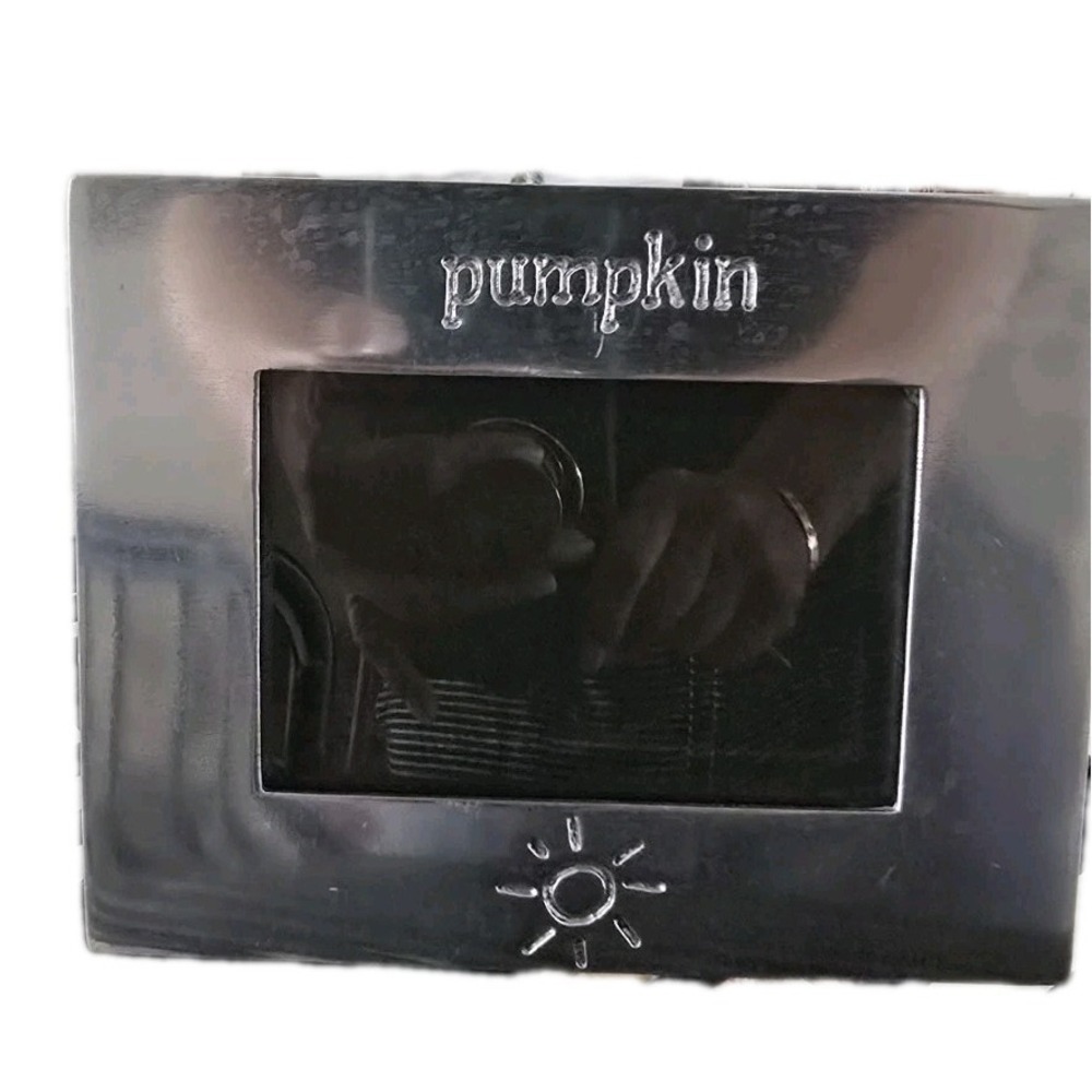 Engraved Silver Plated Metal Picture Frame Pumpkin Sun Motif Harvest Fall Decor
